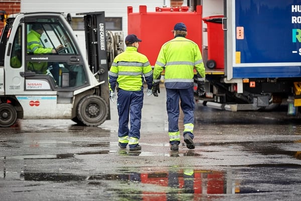 Vaaralliset jätteet pitää lähettää käsittelyyn kerran vuodessa